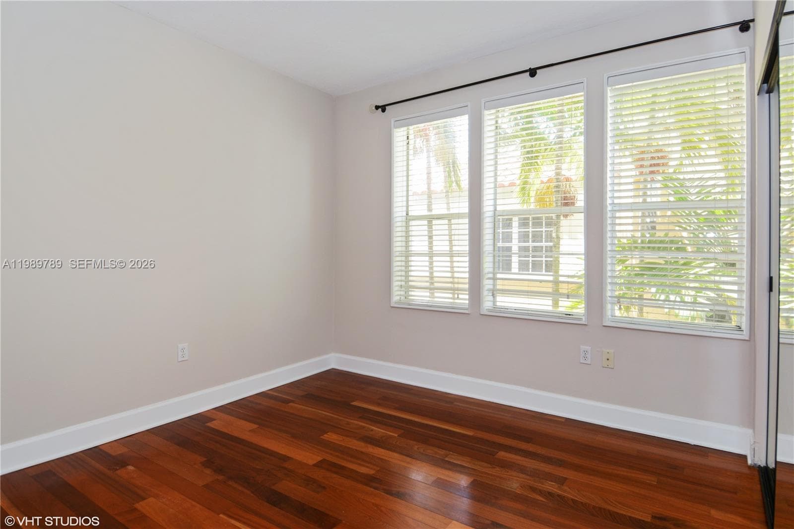 PENN PLAZA CONDOMINIUM · #203 in Miami Beach - Photo 9