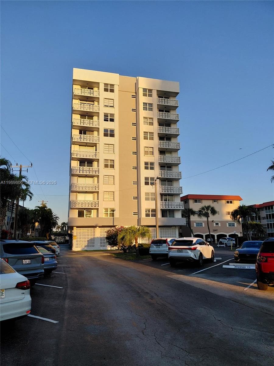 Ashleigh House HOA · #504 in Hallandale Beach - Photo 2