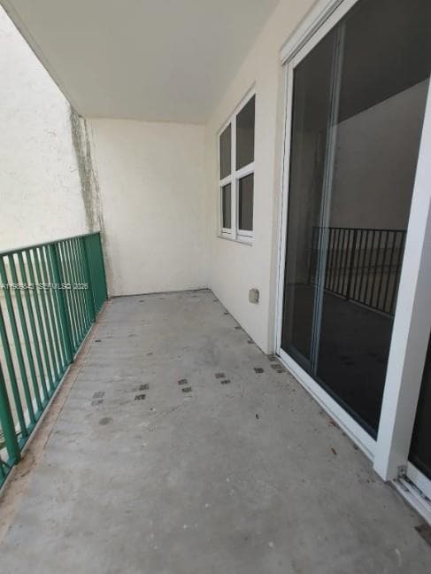 TURNBERRY VILLAGE CONDO · #201 in Aventura - Photo 12
