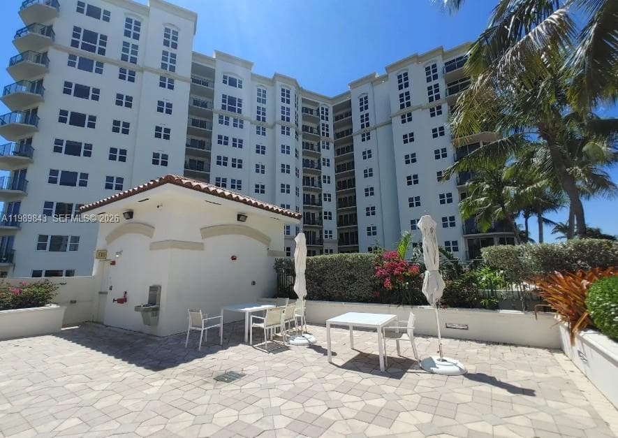 TURNBERRY VILLAGE CONDO · #201 in Aventura - Photo 28