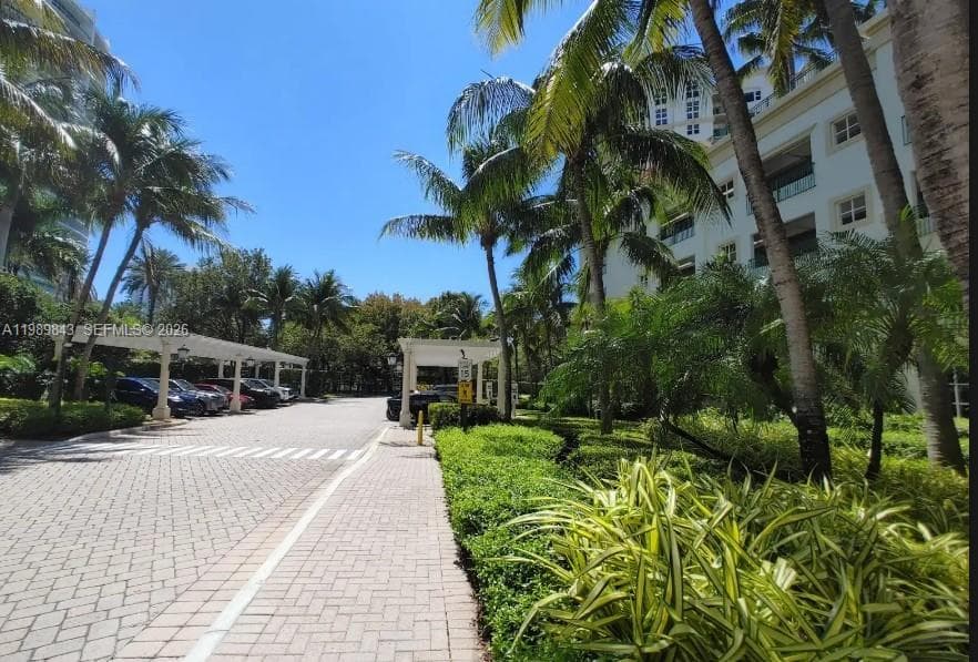 TURNBERRY VILLAGE CONDO · #201 in Aventura - Photo 30
