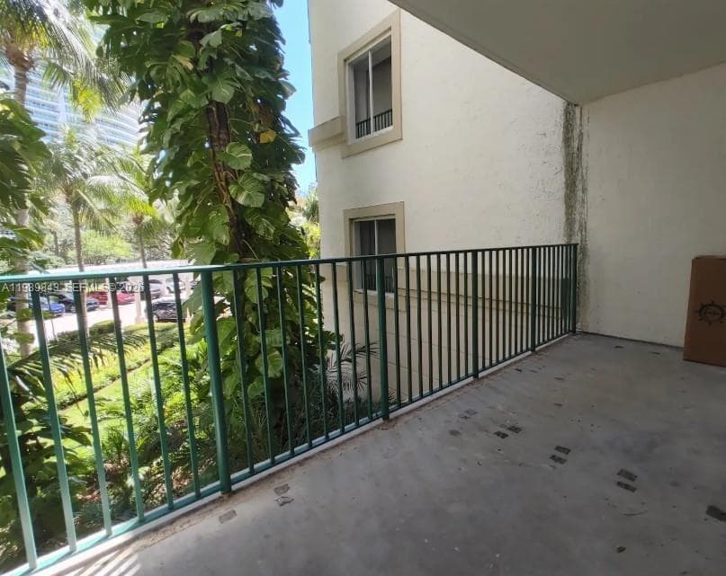 TURNBERRY VILLAGE CONDO · #201 in Aventura - Photo 11