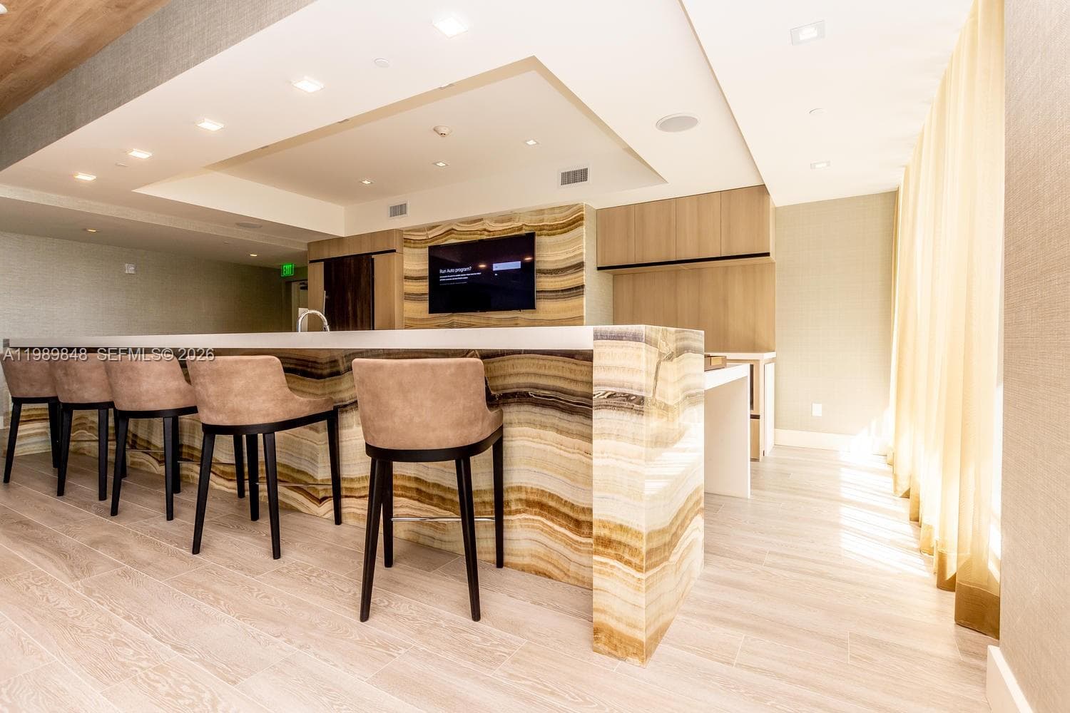 Park Square · #704 in Aventura - Photo 15