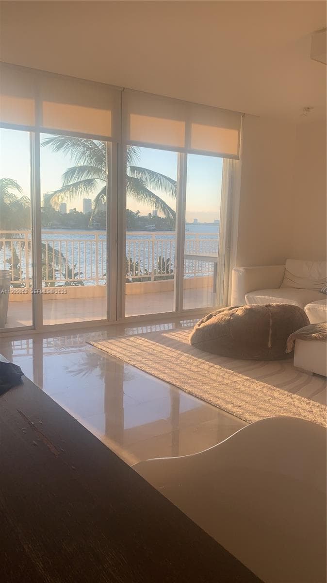 The Vistas Condo · #301 in Miami Beach - Photo 7