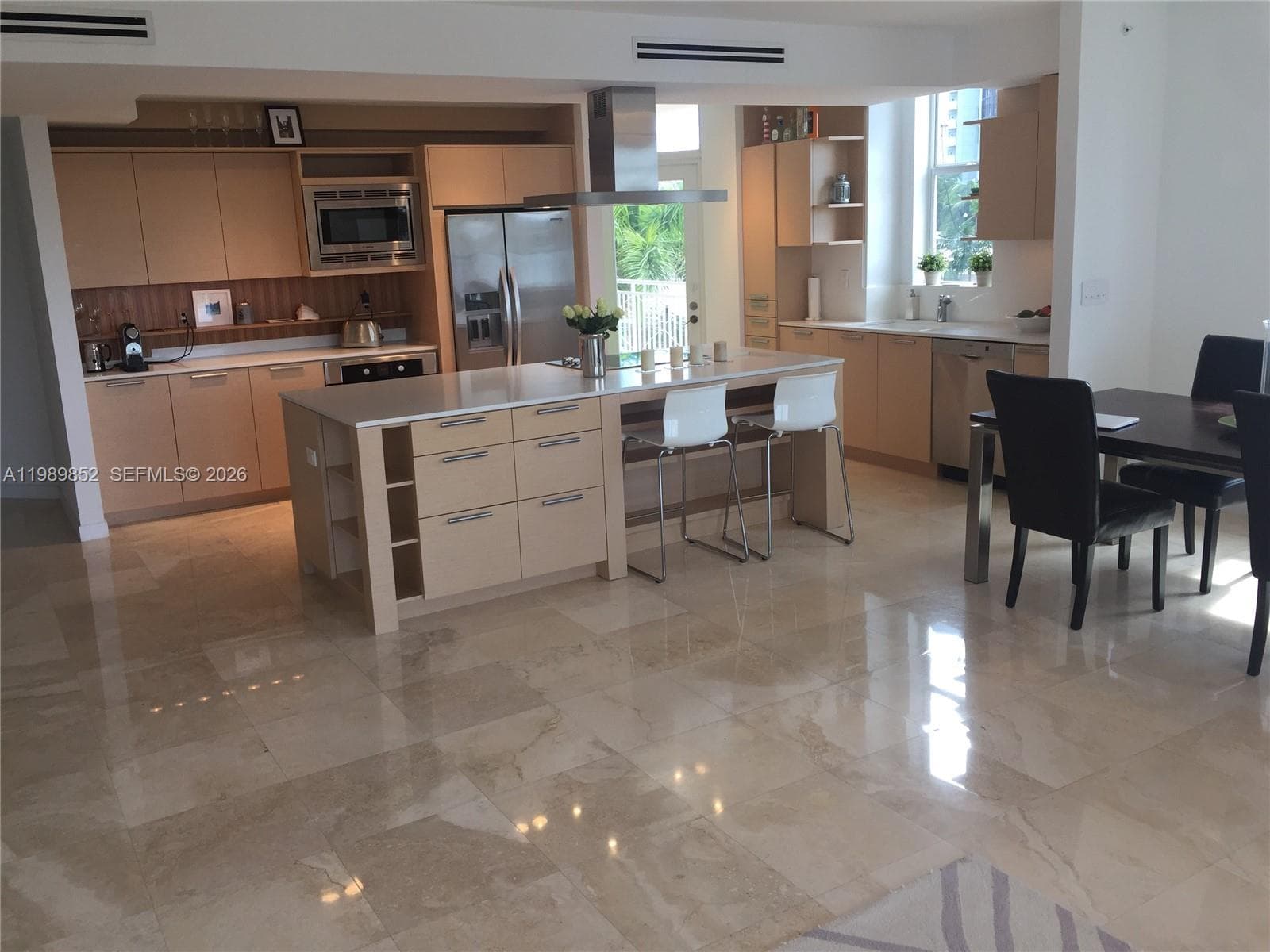 The Vistas Condo · #301 in Miami Beach - Photo 9