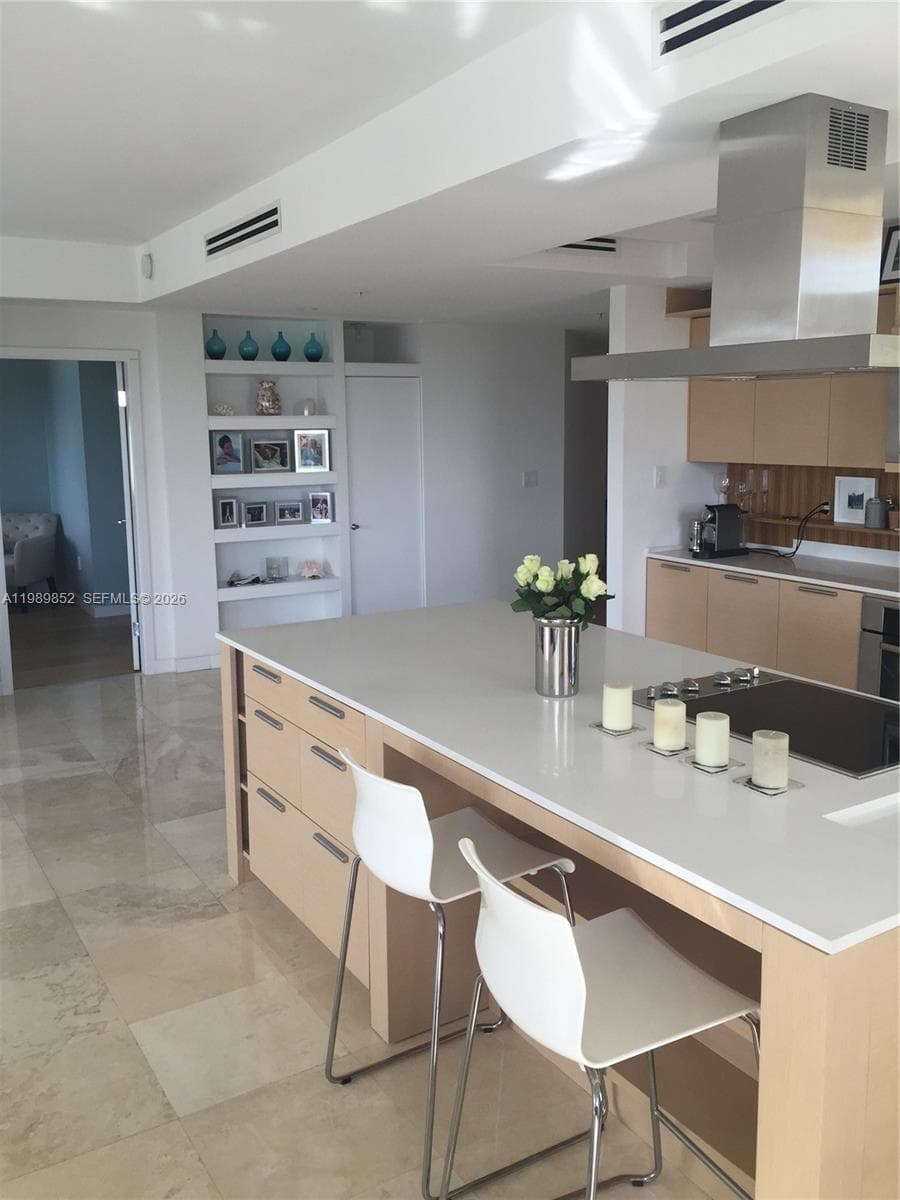 The Vistas Condo · #301 in Miami Beach - Photo 11