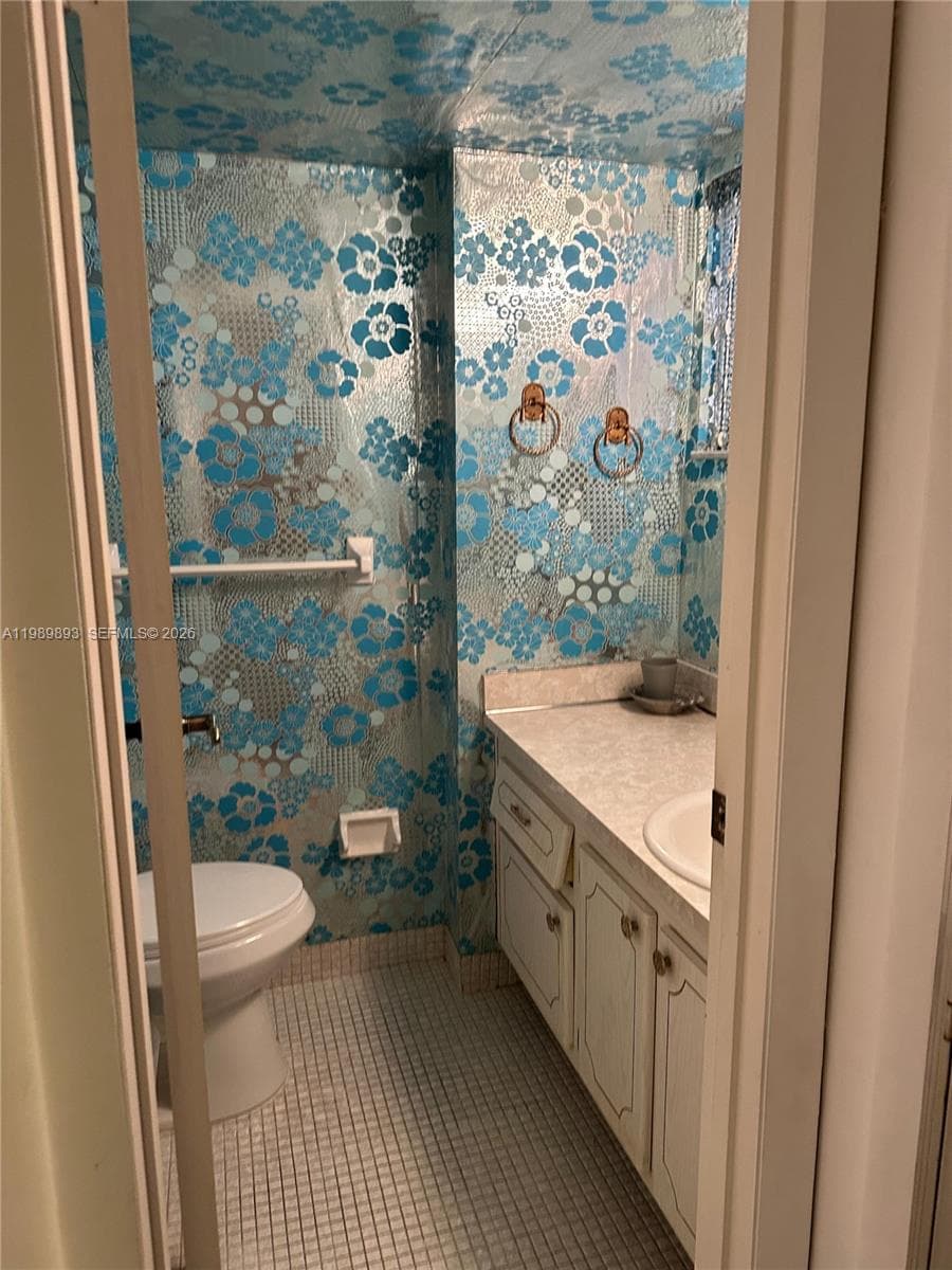 FOURTH GULFSTREAM GARDEN · #118 in Hallandale Beach - Photo 8