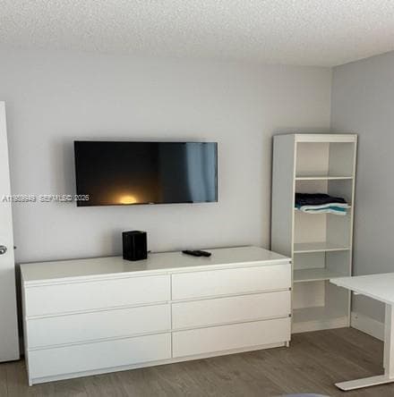 PARC CENTRAL AVENTURA SOU · #1706 in Aventura - Photo 3