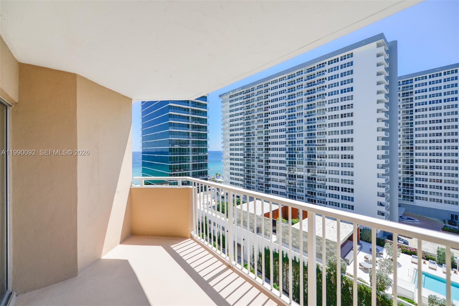 HEMISPHERES CONDO · #10L in Hallandale Beach - Photo 20