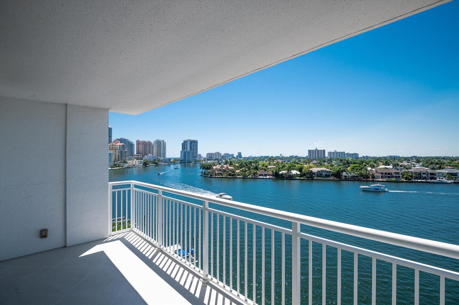 16-Carbonara-511 Bayshore Dr #802-16