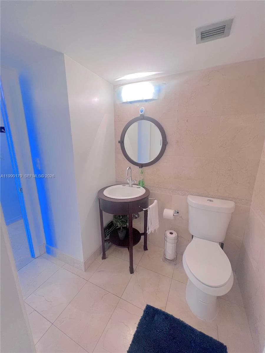 The Regency Tower Condp · #7G in Miami Beach - Photo 16