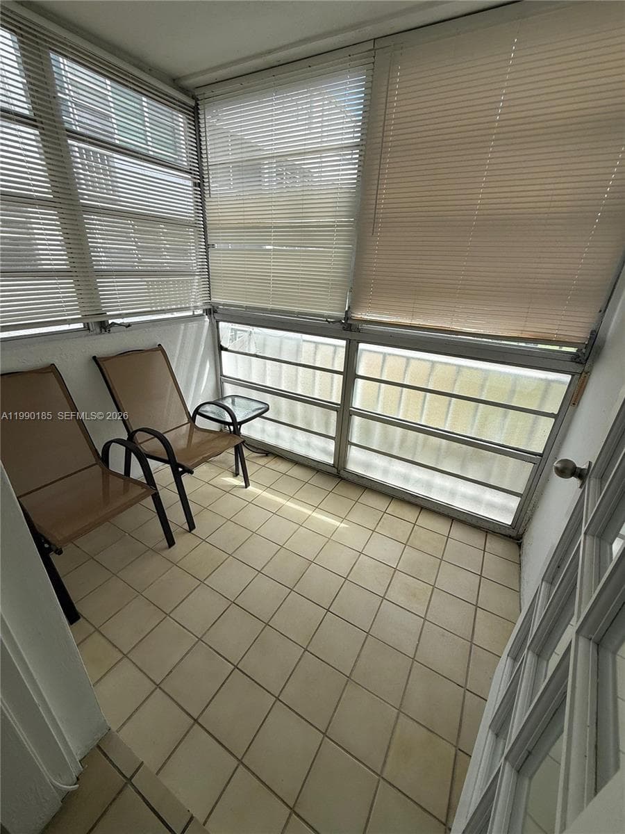 APRIL SONG CONDO · #223 in Hallandale Beach - Photo 10