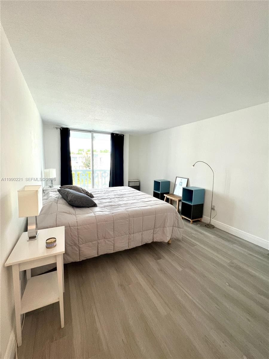 HARDING HALL CONDOMINIUM · #204 in Miami Beach - Photo 15