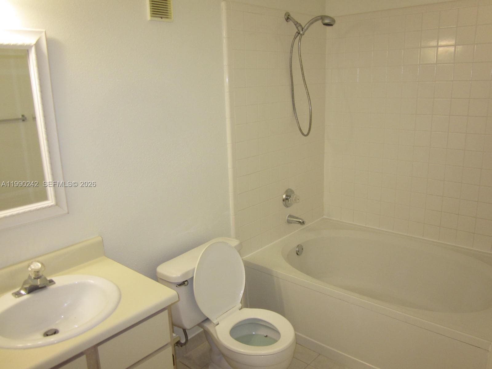 CORAL CLUB GARDEN VILLAS · #4103 in Miami - Photo 6