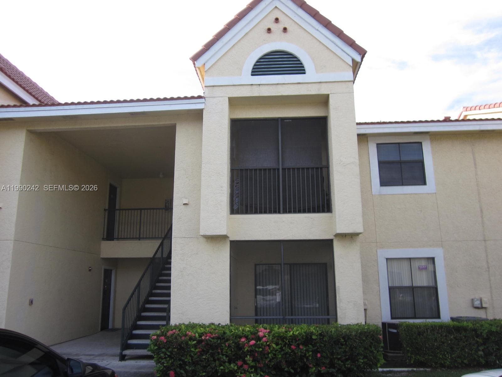 CORAL CLUB GARDEN VILLAS · #4103 in Miami - Photo 14