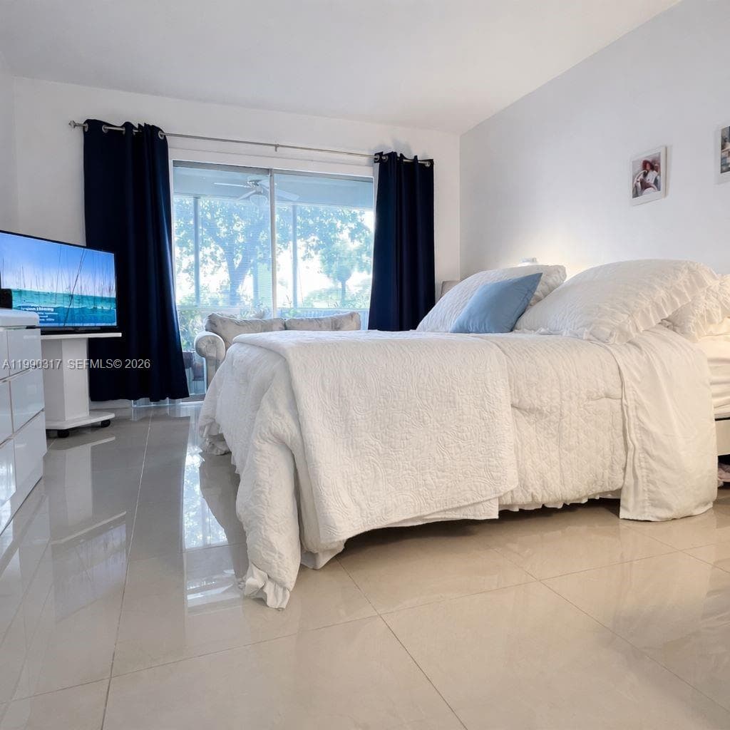 THIRD GULFSTREAM GARDEN · #101G in Hallandale Beach - Photo 31