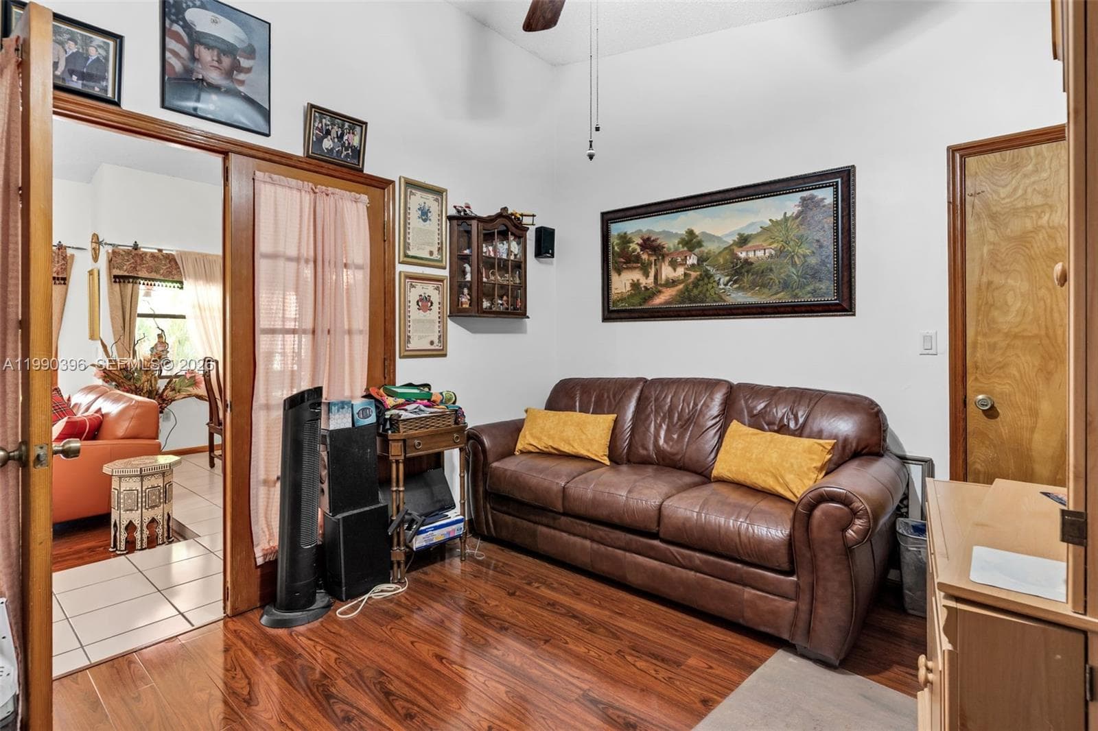 2nd Bedroom