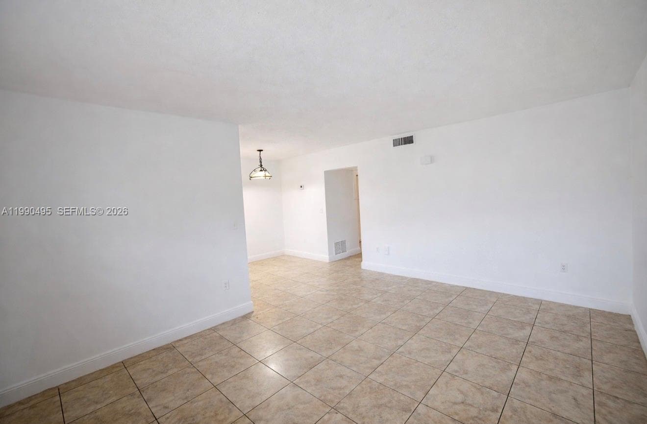 SAN SOUCI ESTATES · #4 in North Miami - Photo 8
