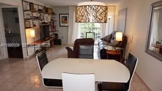 Le Cartier · #423 in Sunny Isles Beach - Photo 12