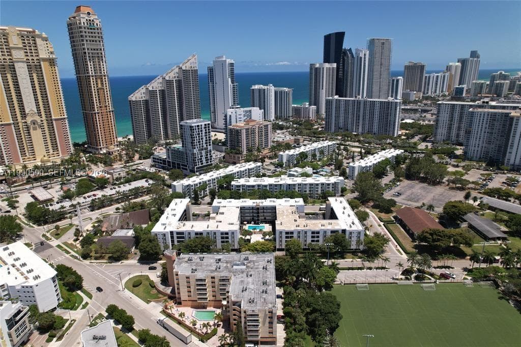Le Cartier · #423 in Sunny Isles Beach - Photo 24