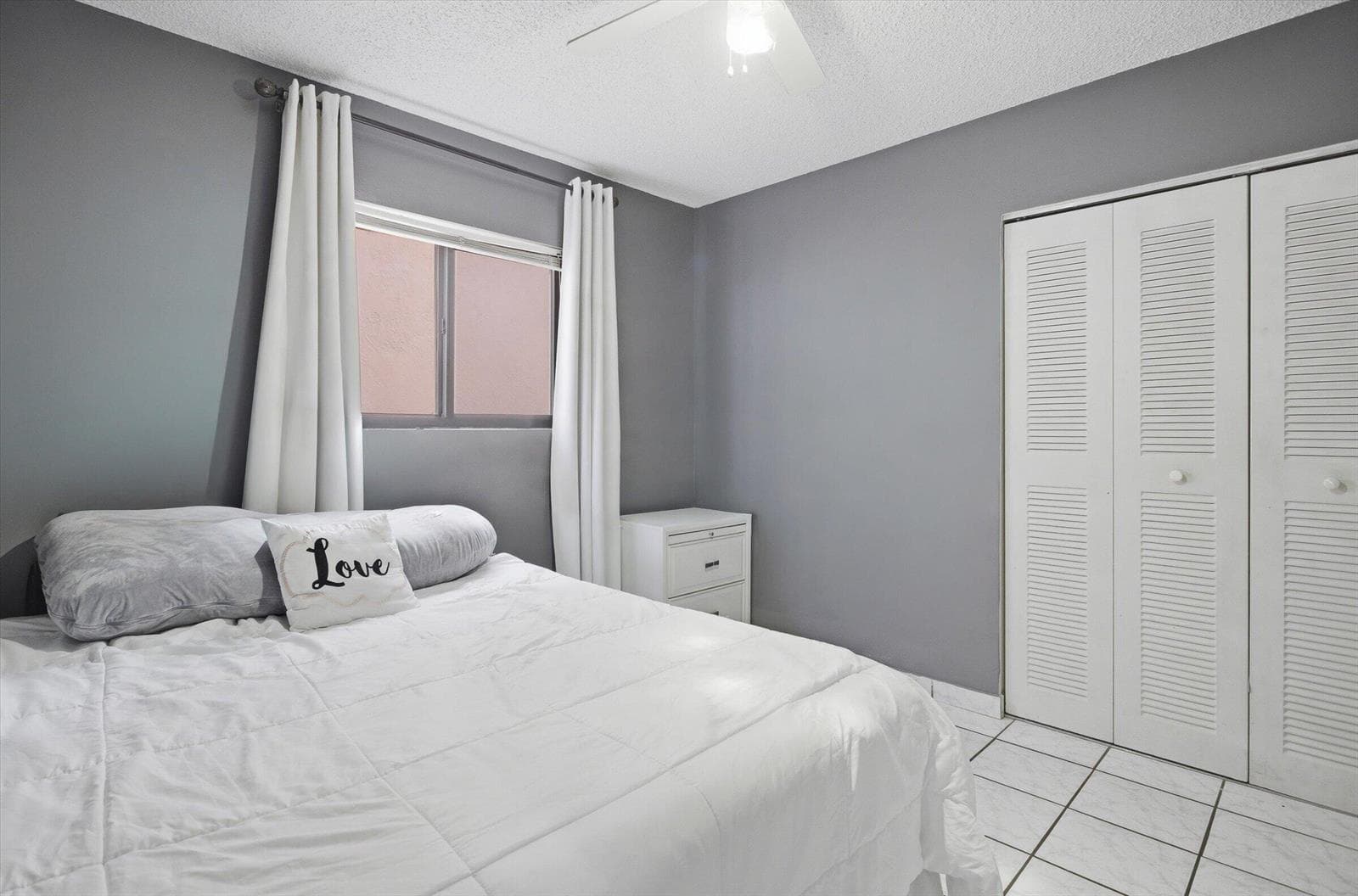 5465 W 27TH LN., HIALEAH, FL 33016