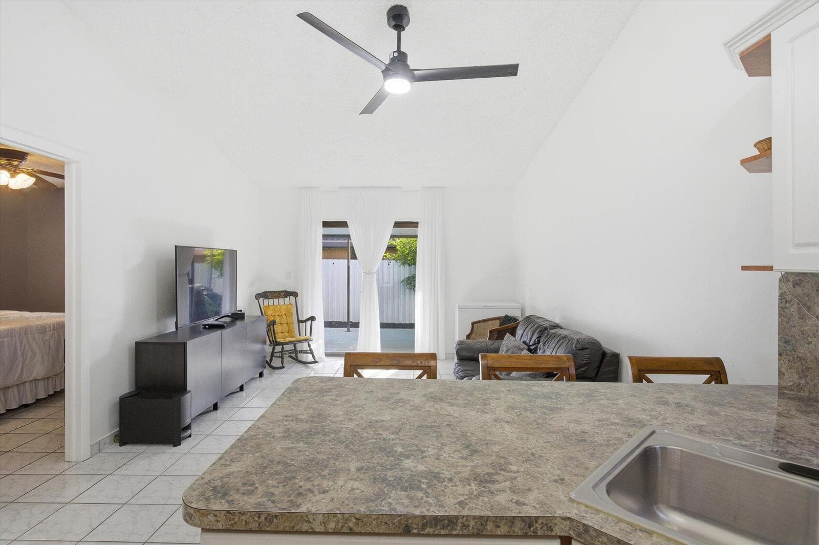 5465 W 27TH LN., HIALEAH, FL 33016