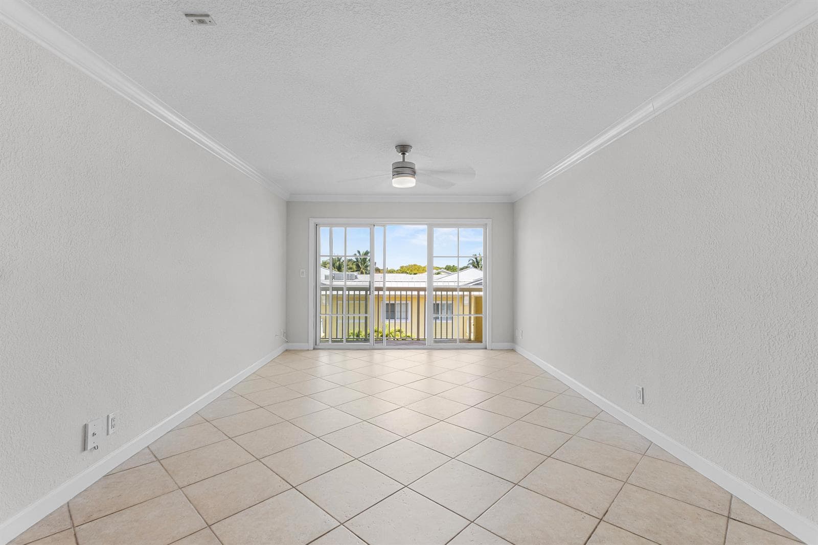 GF4A1189Pine Crest Village-by Pwayko
