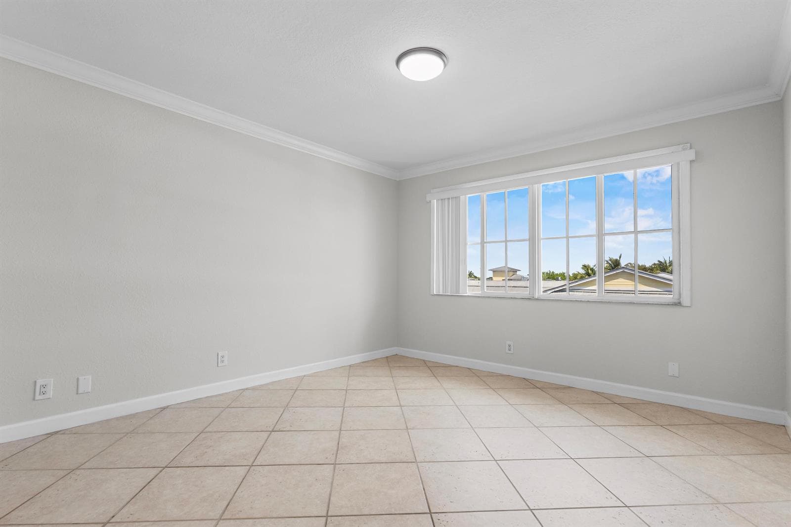 GF4A1135Pine Crest Village-by Pwayko