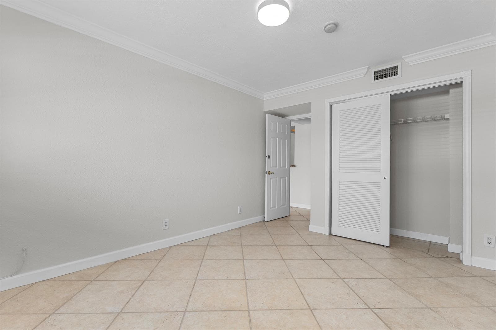 GF4A1159Pine Crest Village-by Pwayko
