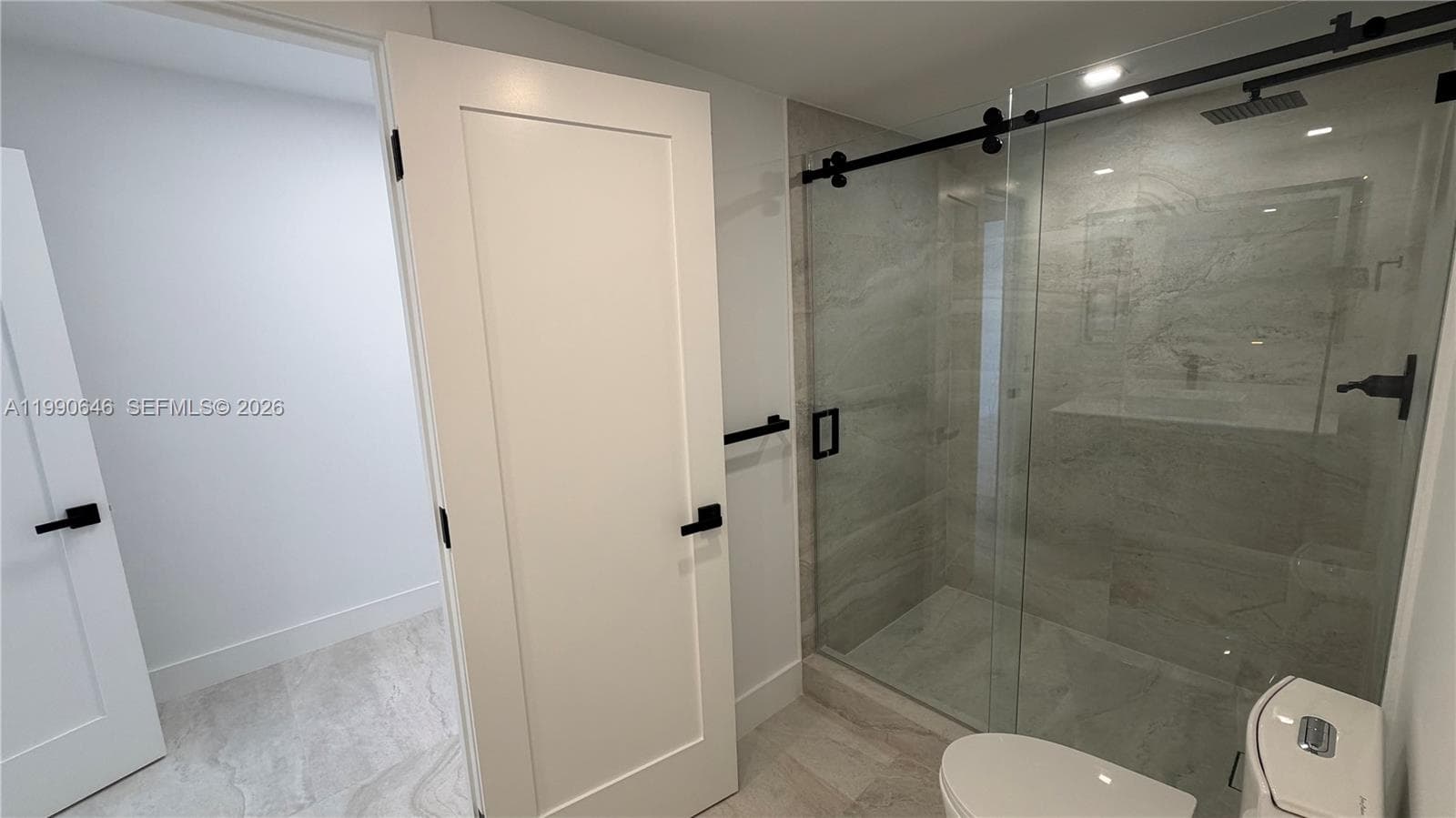 'Her' Bathroom