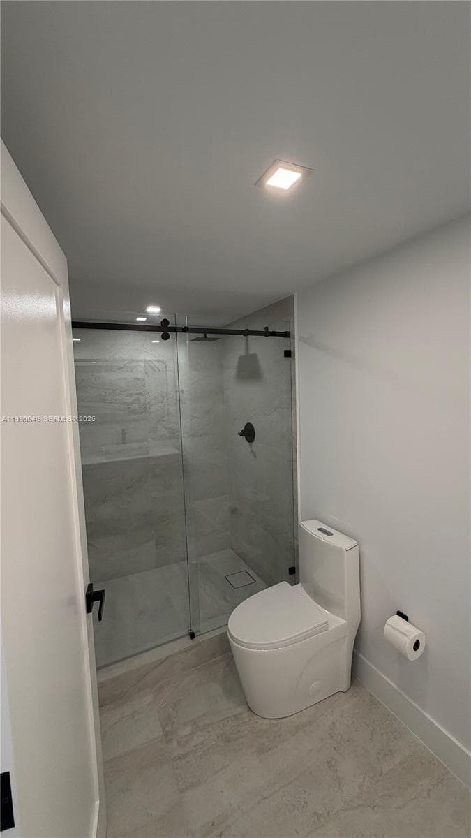 'Her' Bathroom