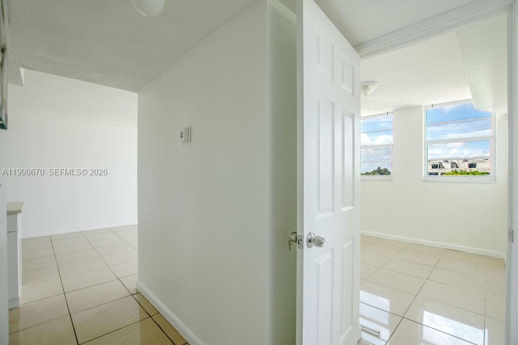 LISETTE CONDO · #402 in Miami Beach - Photo 25