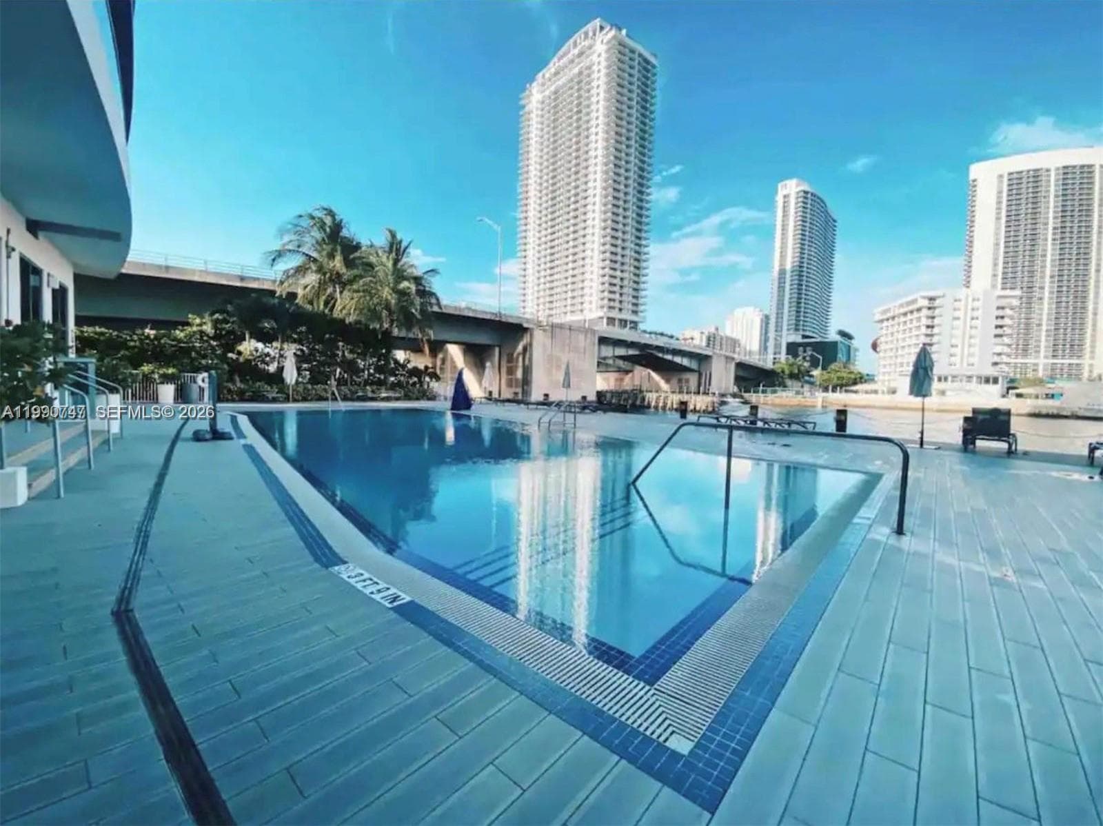 Second Pool, On The Intercostal