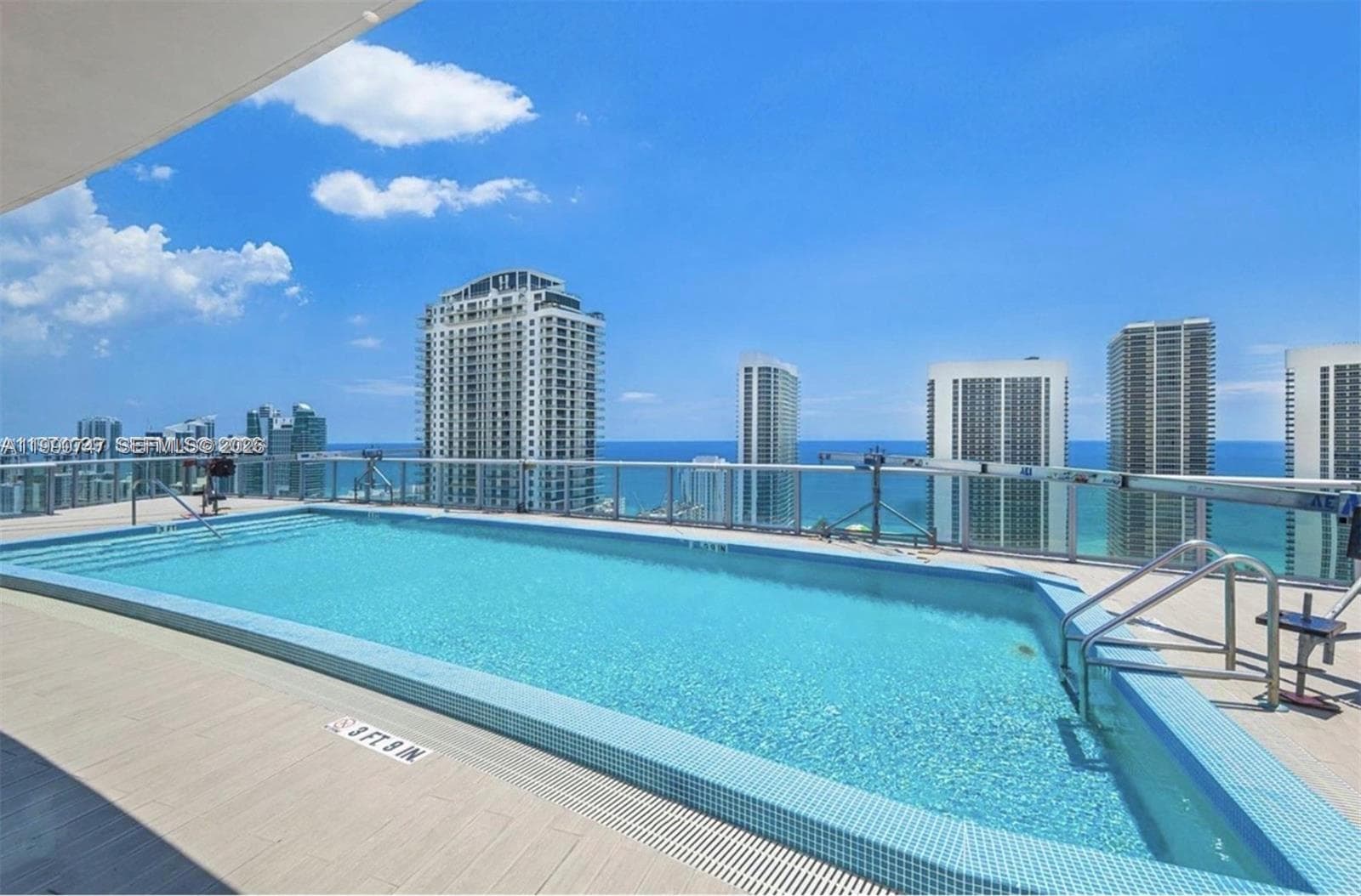 Owners Only, Rooftop Pool