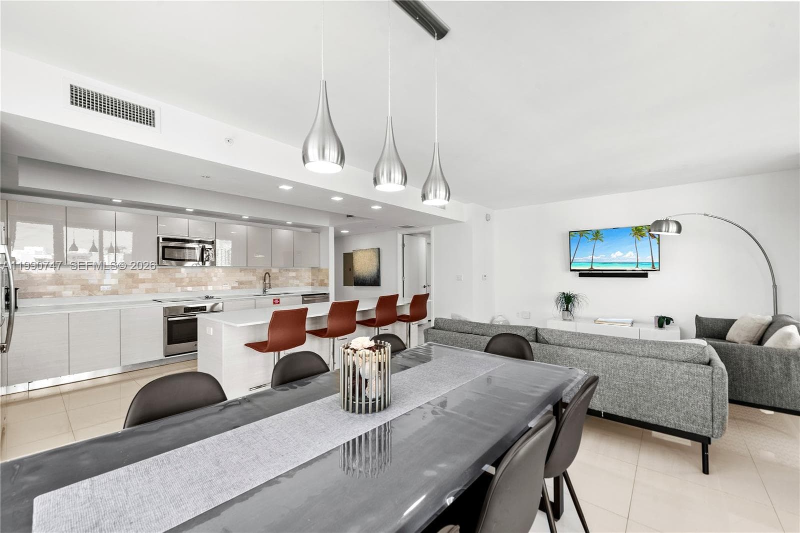 Beachwalk · #T1001 in Hallandale Beach - Photo 9