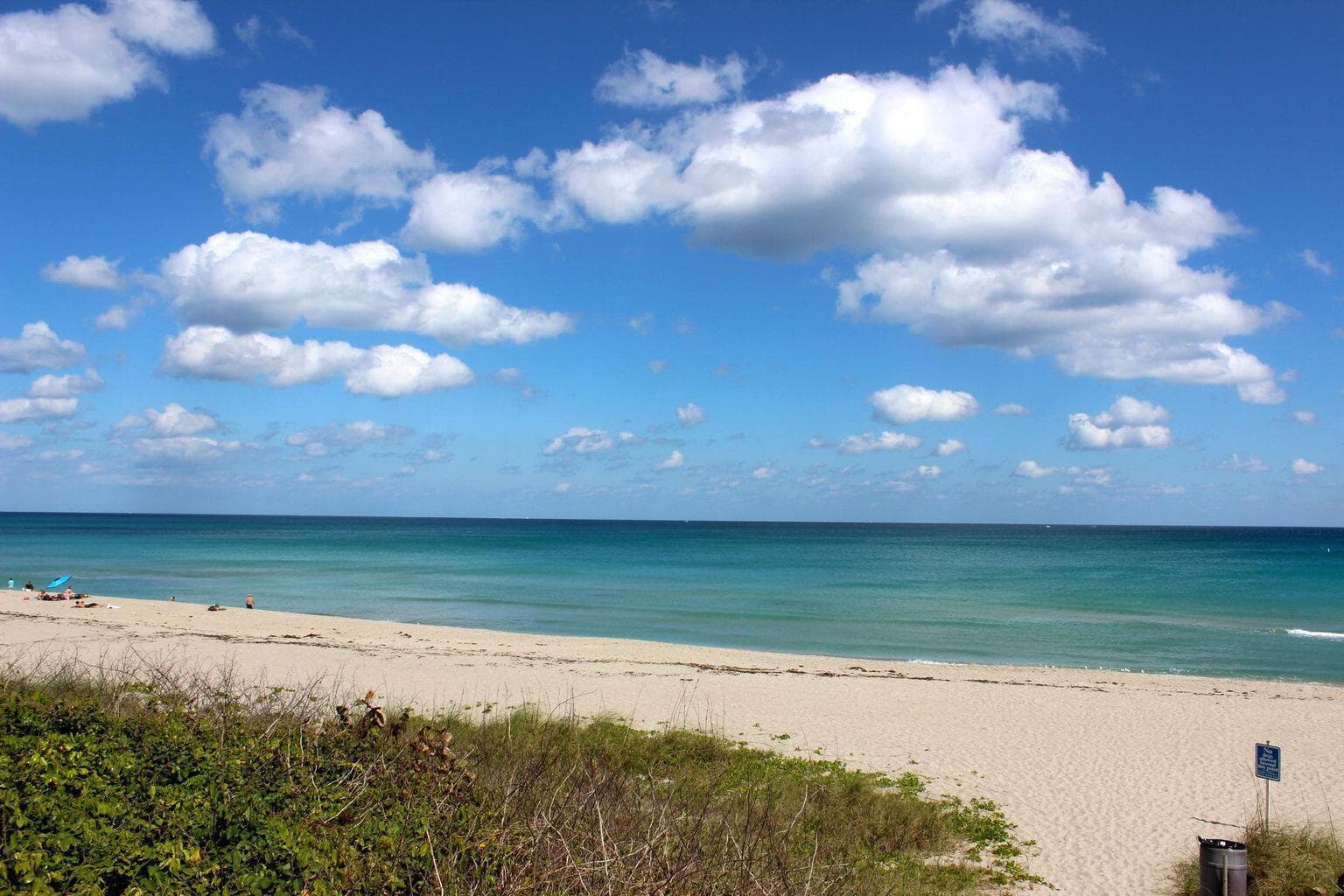 Beautiful Sunny Beaches 15 Minutes
