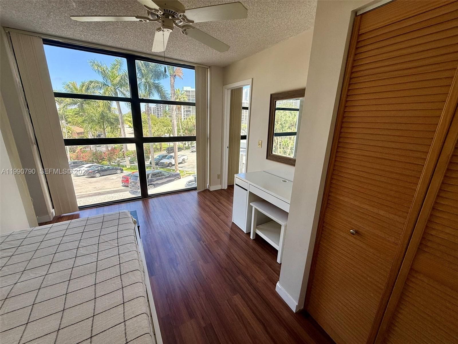 TOWERS OF OCEANVIEW · #425 in Hallandale Beach - Photo 18