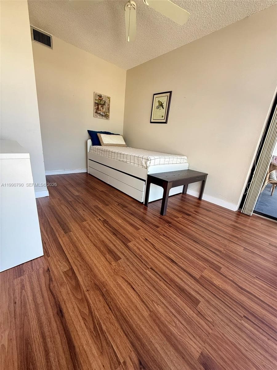 TOWERS OF OCEANVIEW · #425 in Hallandale Beach - Photo 19