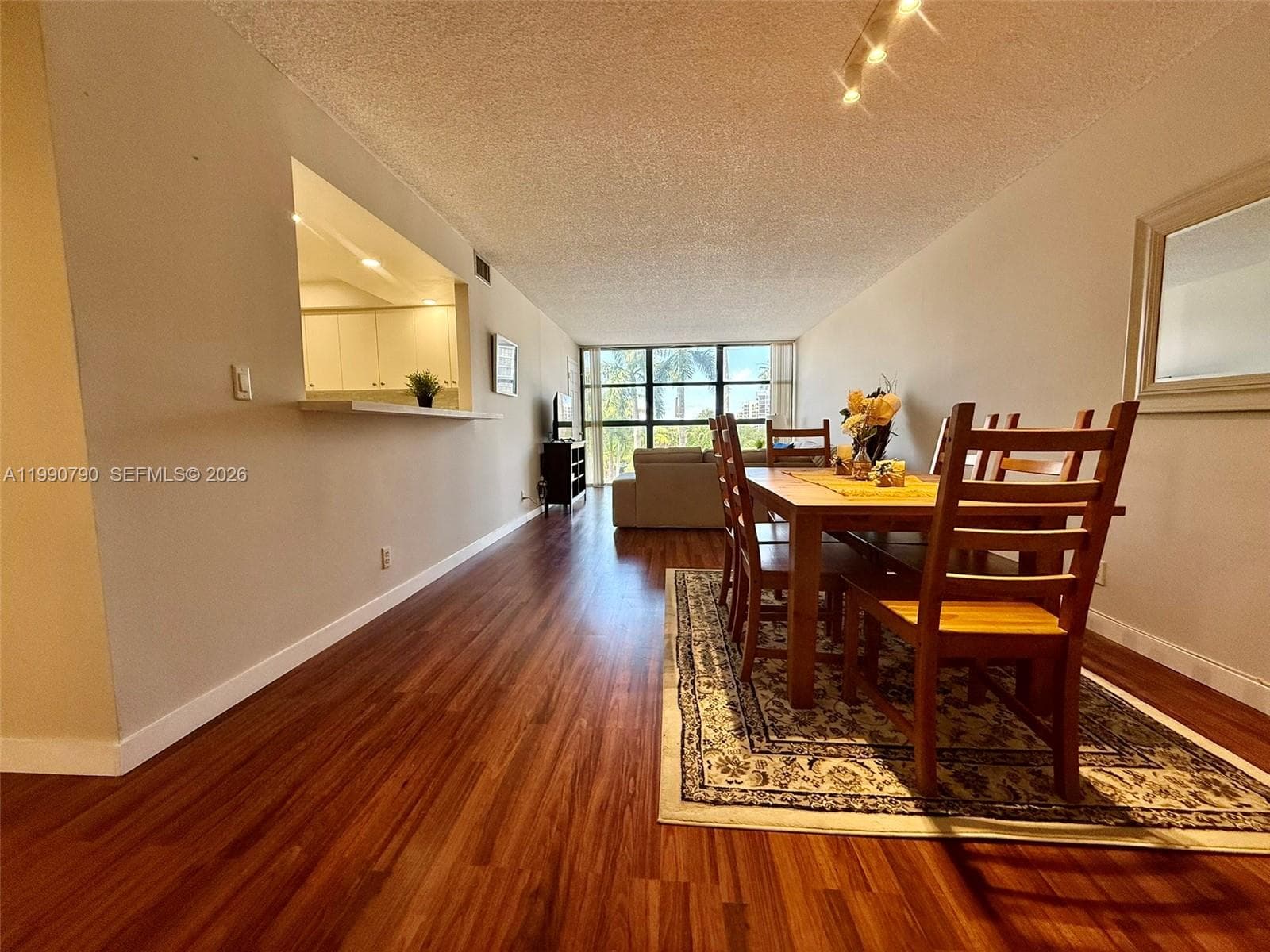 TOWERS OF OCEANVIEW · #425 in Hallandale Beach - Photo 8