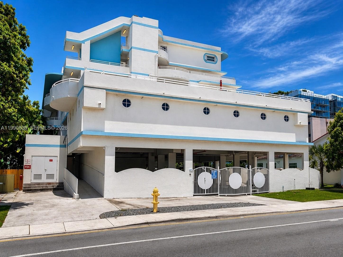 Ocean 91 Condo · #107 in Surfside - Photo 2