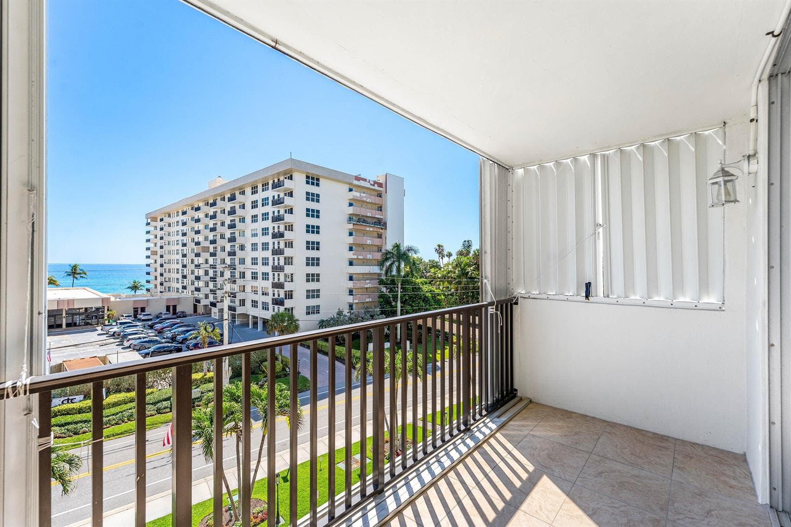 025-1150HillsboroMile-508-HillsboroBeach