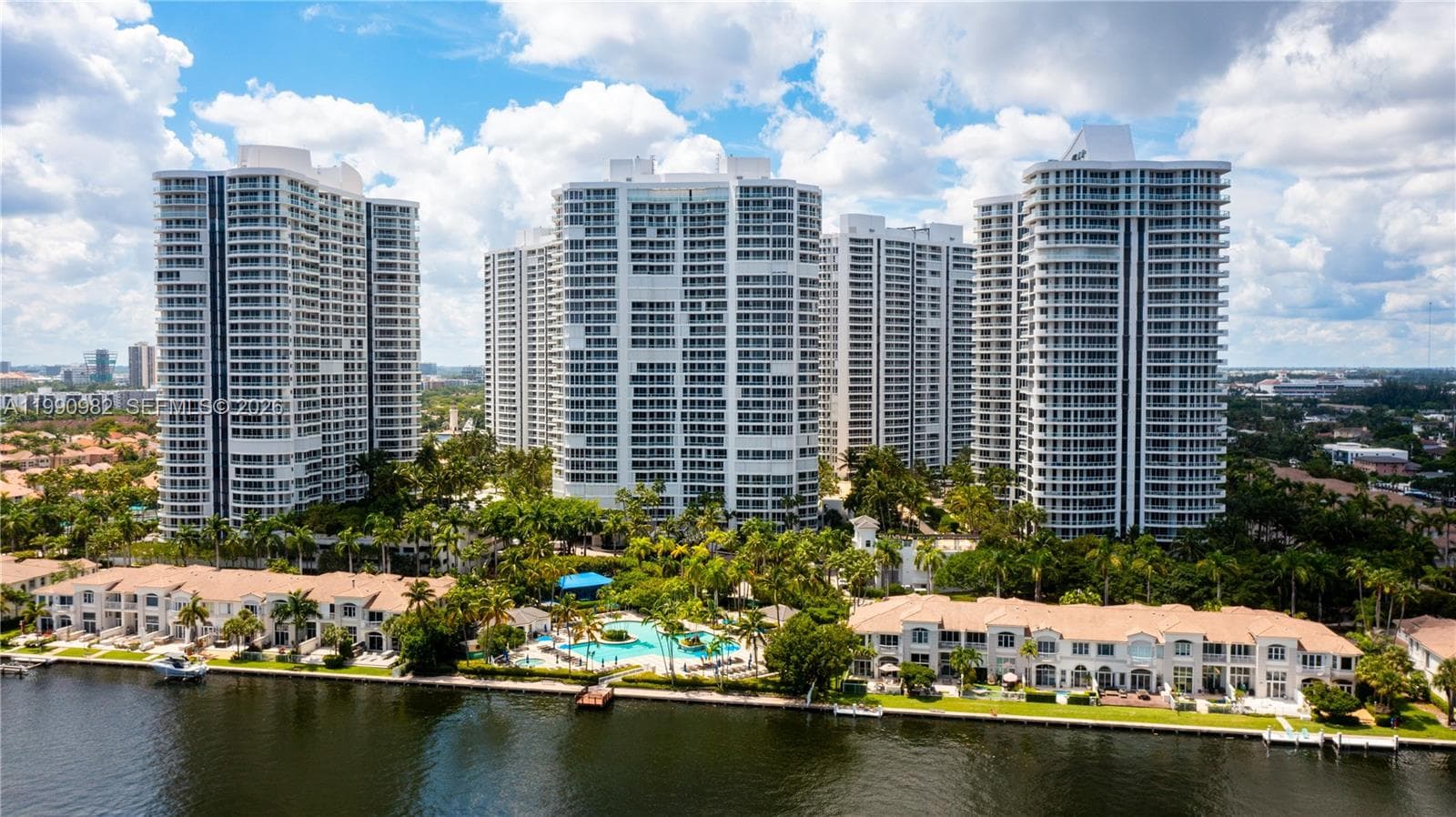 ATLANTIC III AT THE POINT · #401 in Aventura - Photo 2