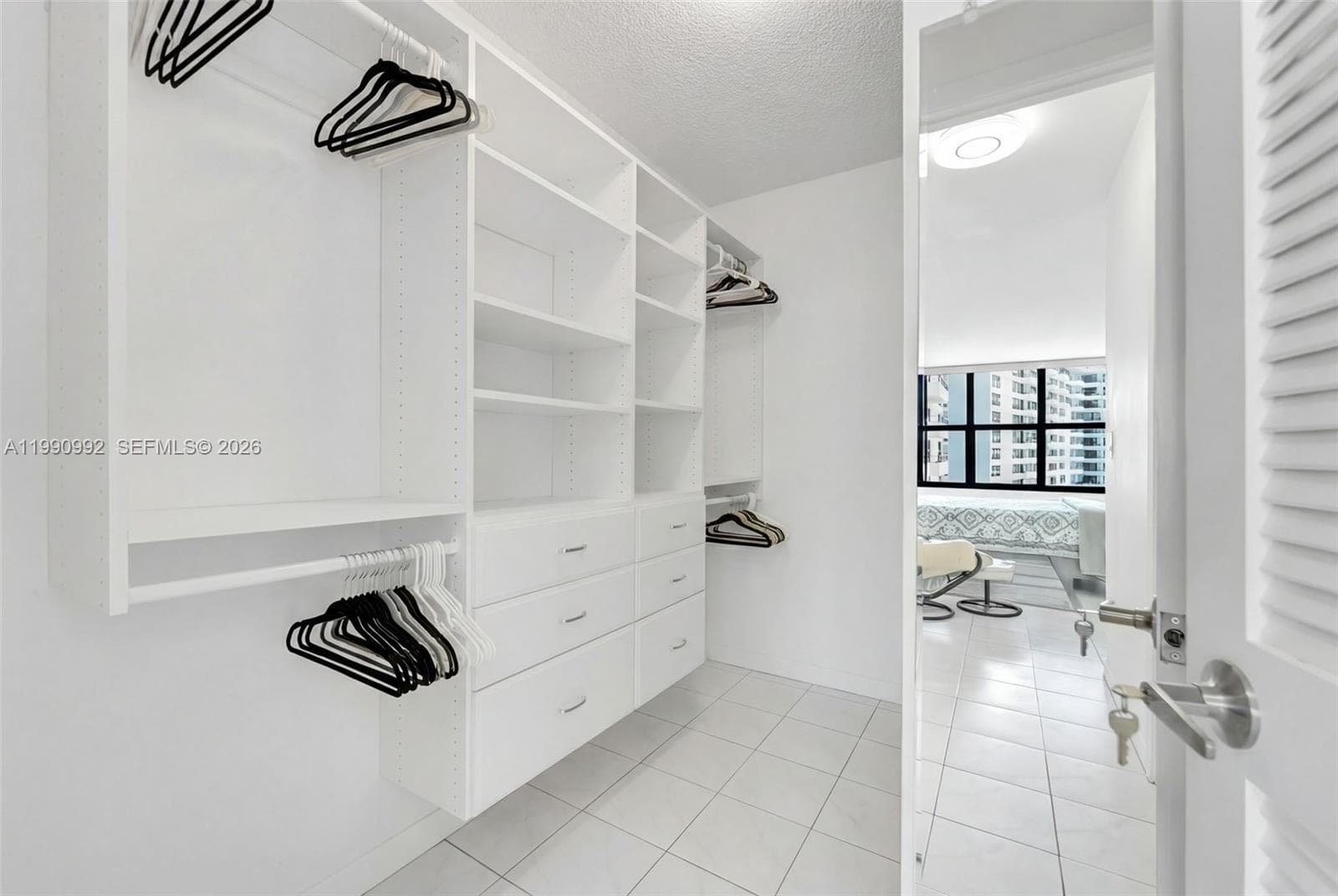 OLYMPUS CONDO · #1418 in Hallandale Beach - Photo 12