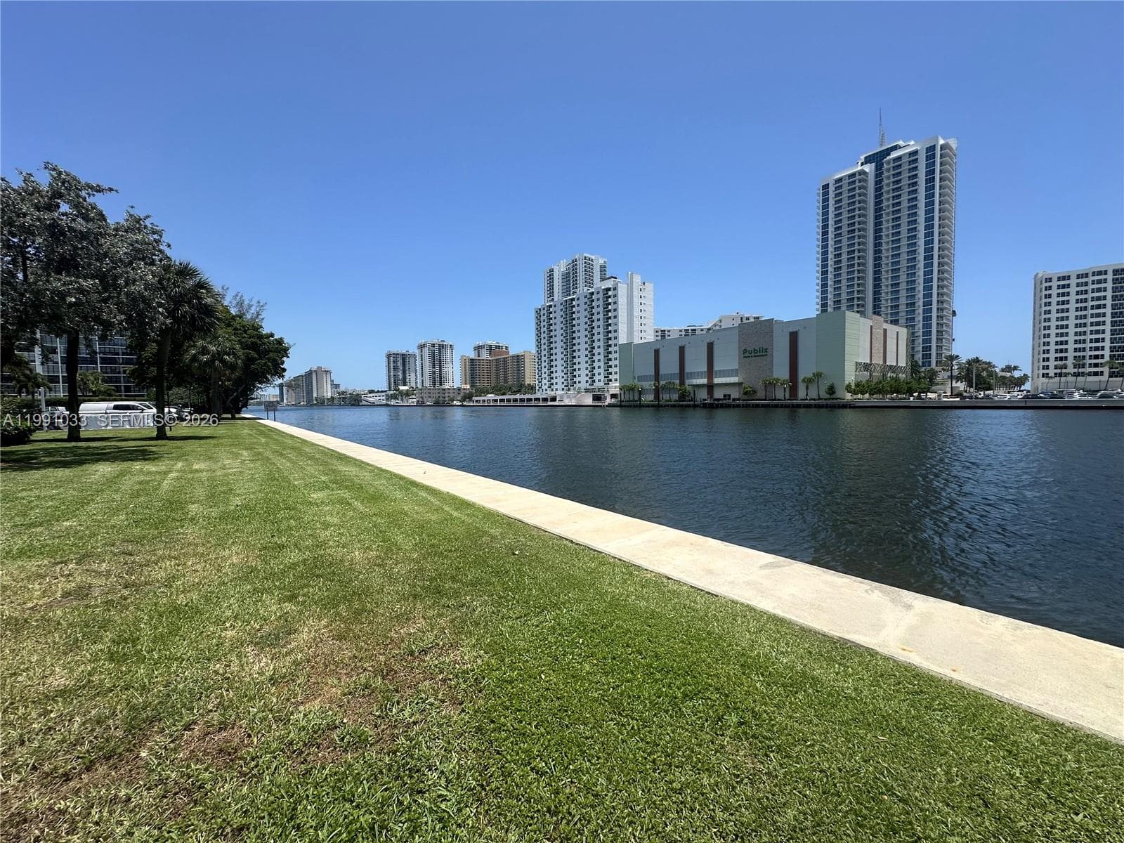 TOWERS OF OCEANVIEW SOUTH · #717 in Hallandale Beach - Photo 25