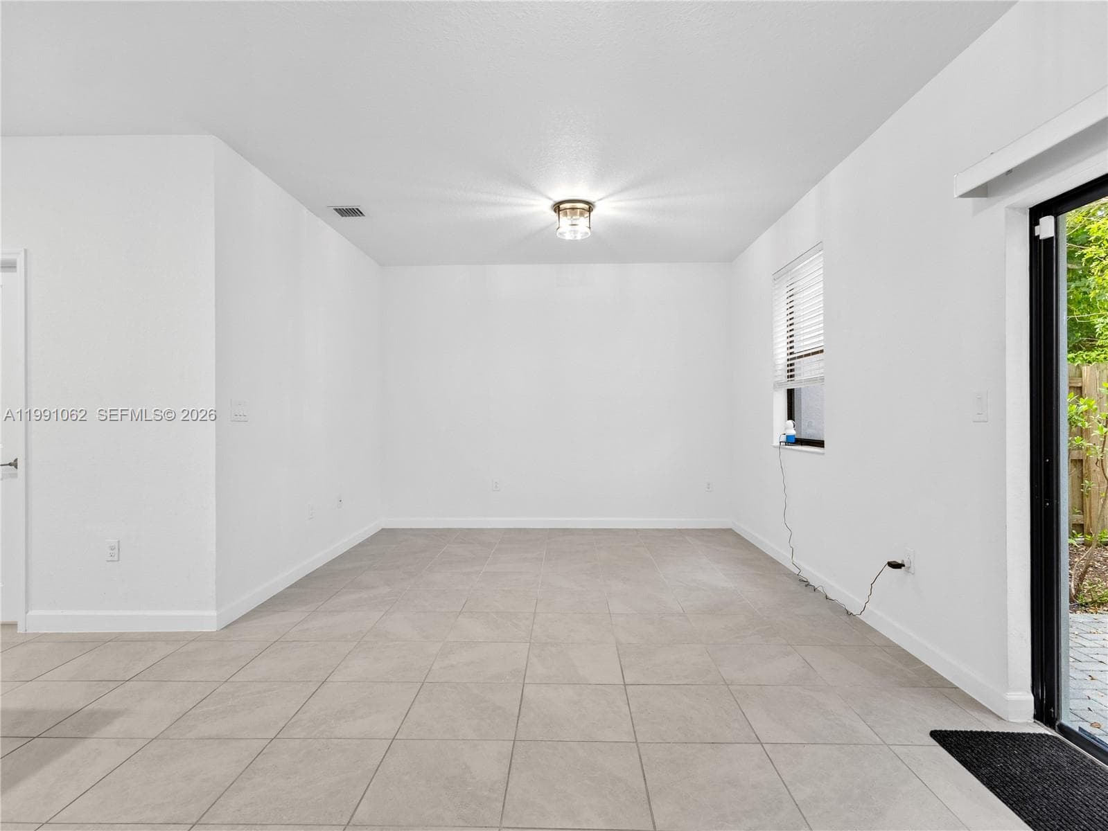 28562 SW 134th Ct photo 5