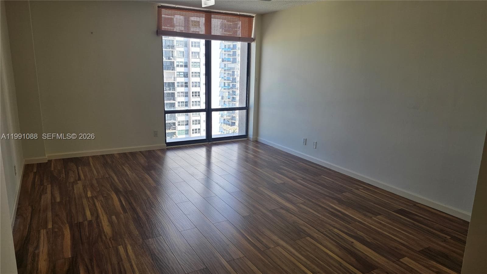 ALLINGTON TOWERS CONDO · #15J in Hollywood - Photo 9