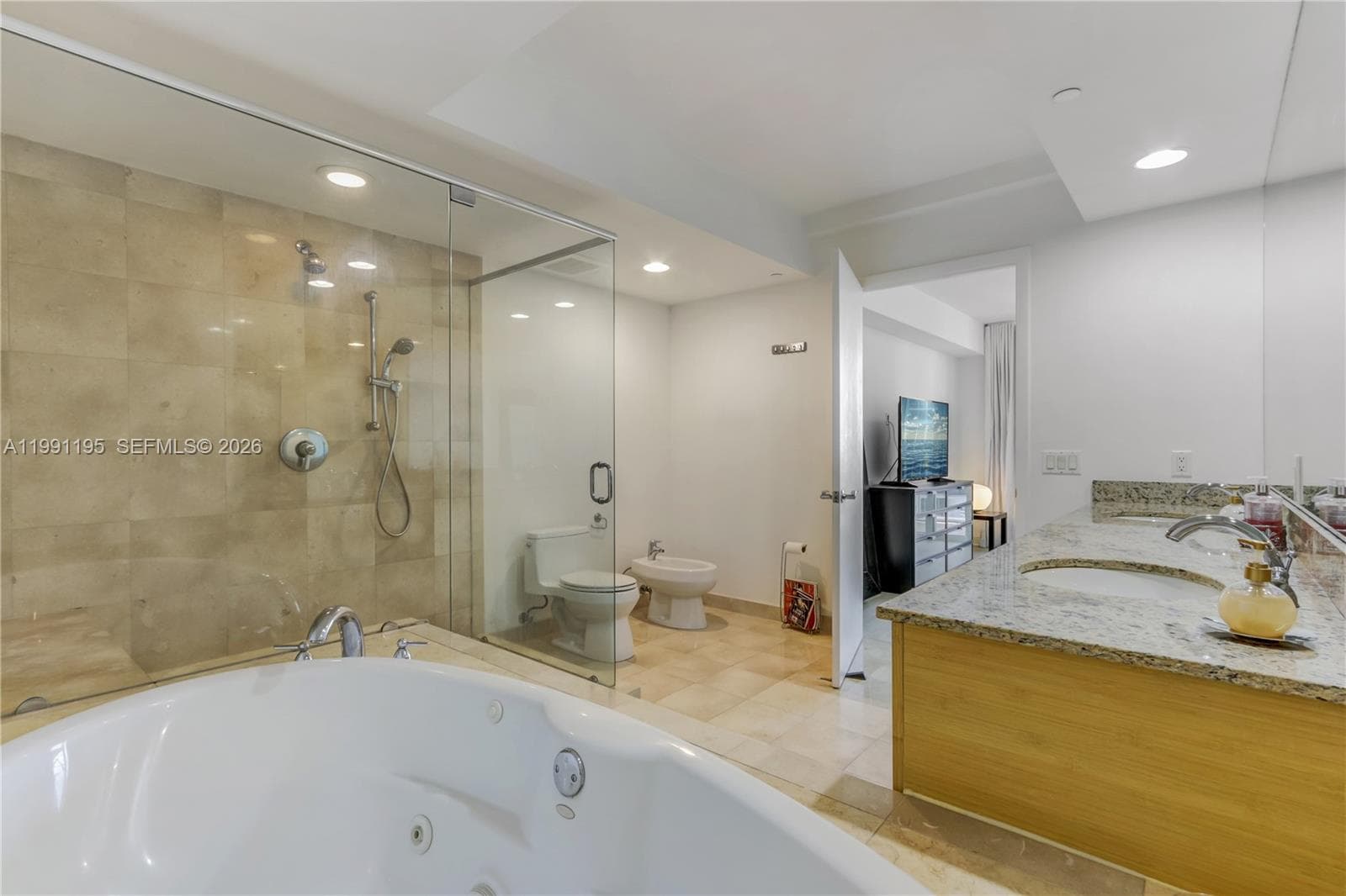 BEACH CLUB · #3804 in Hallandale Beach - Photo 16