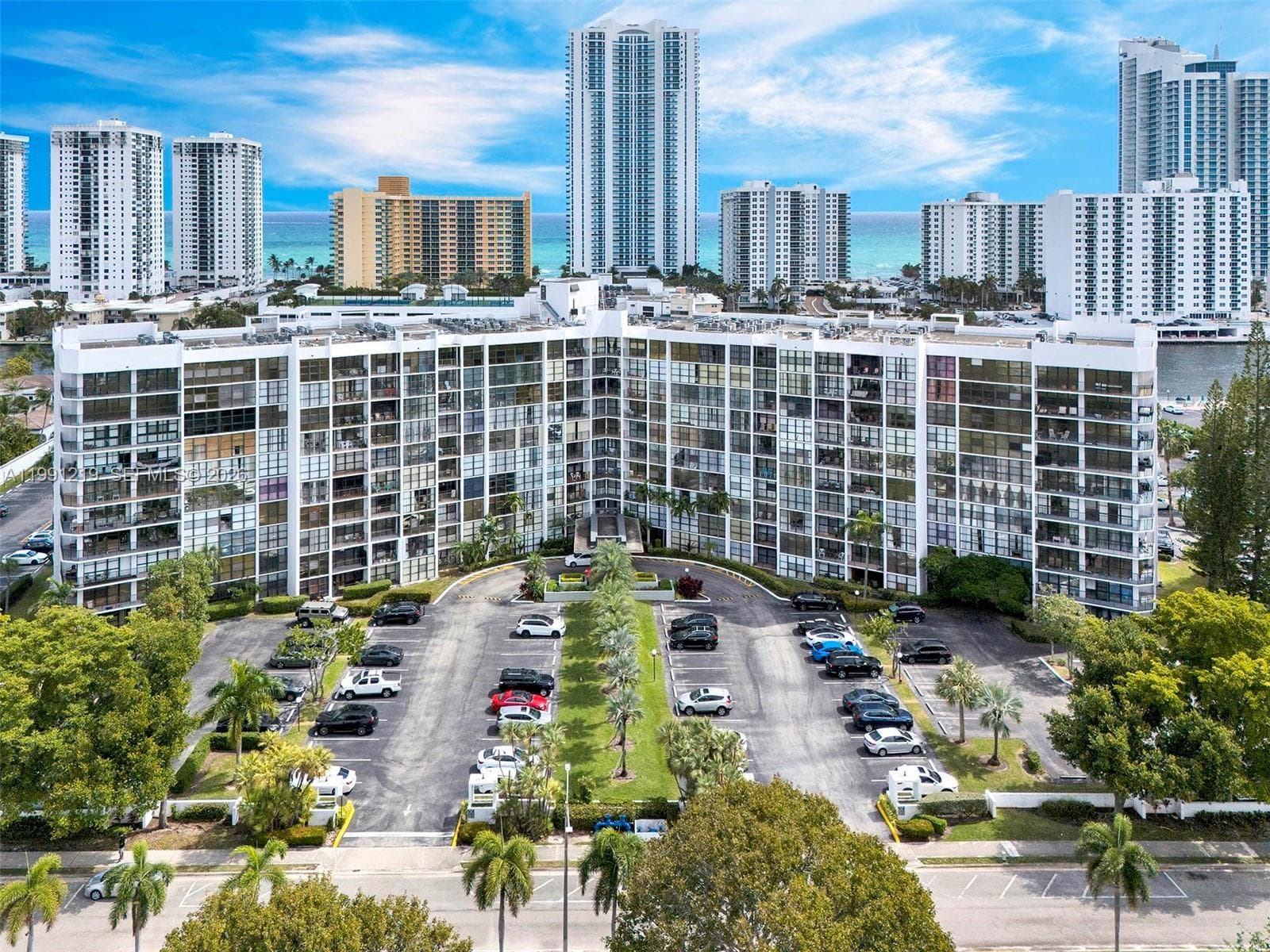 Oceanview Park Condo · #720 in Hallandale Beach - Photo 30