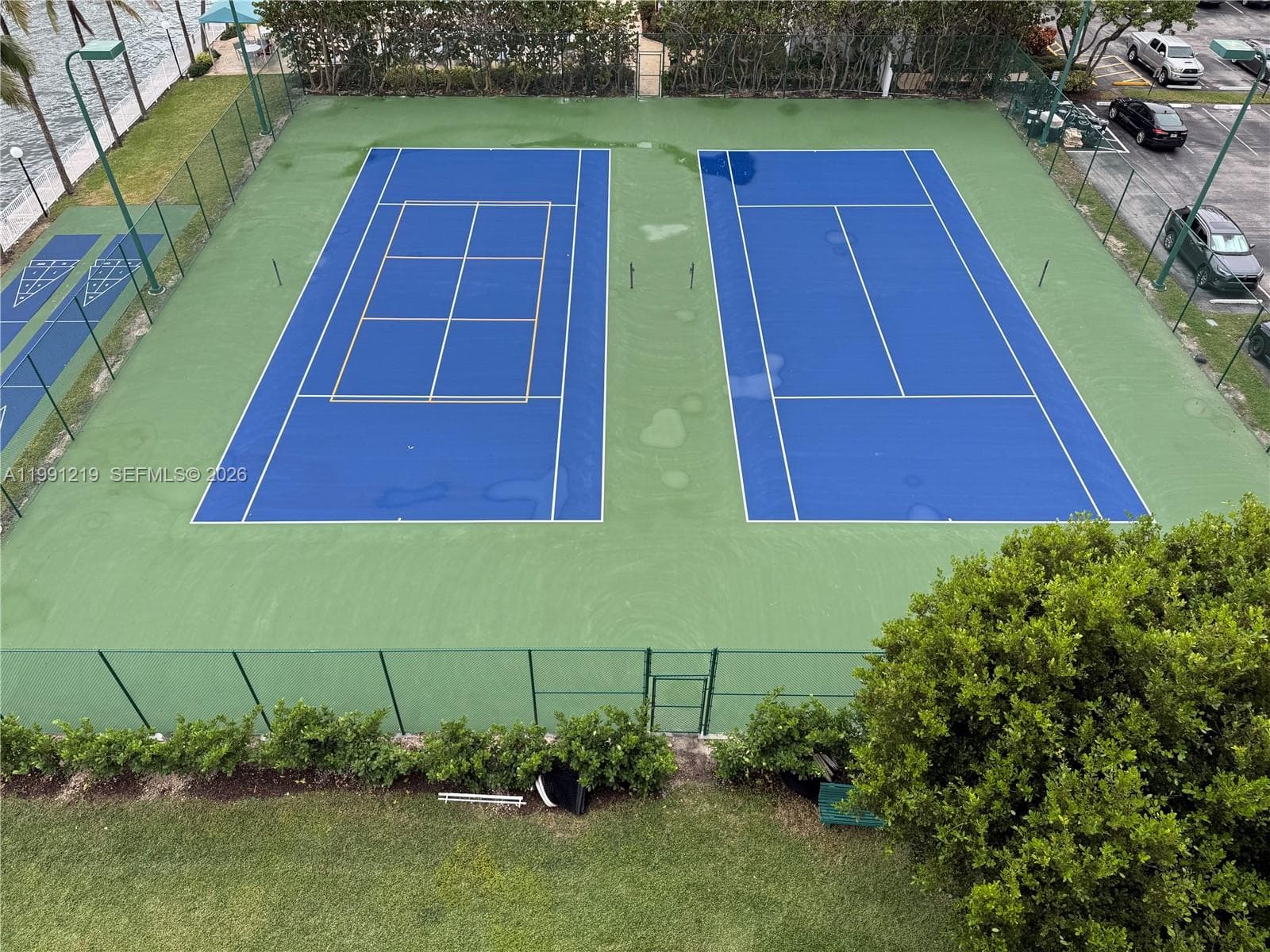 Oceanview Park Condo · #720 in Hallandale Beach - Photo 18