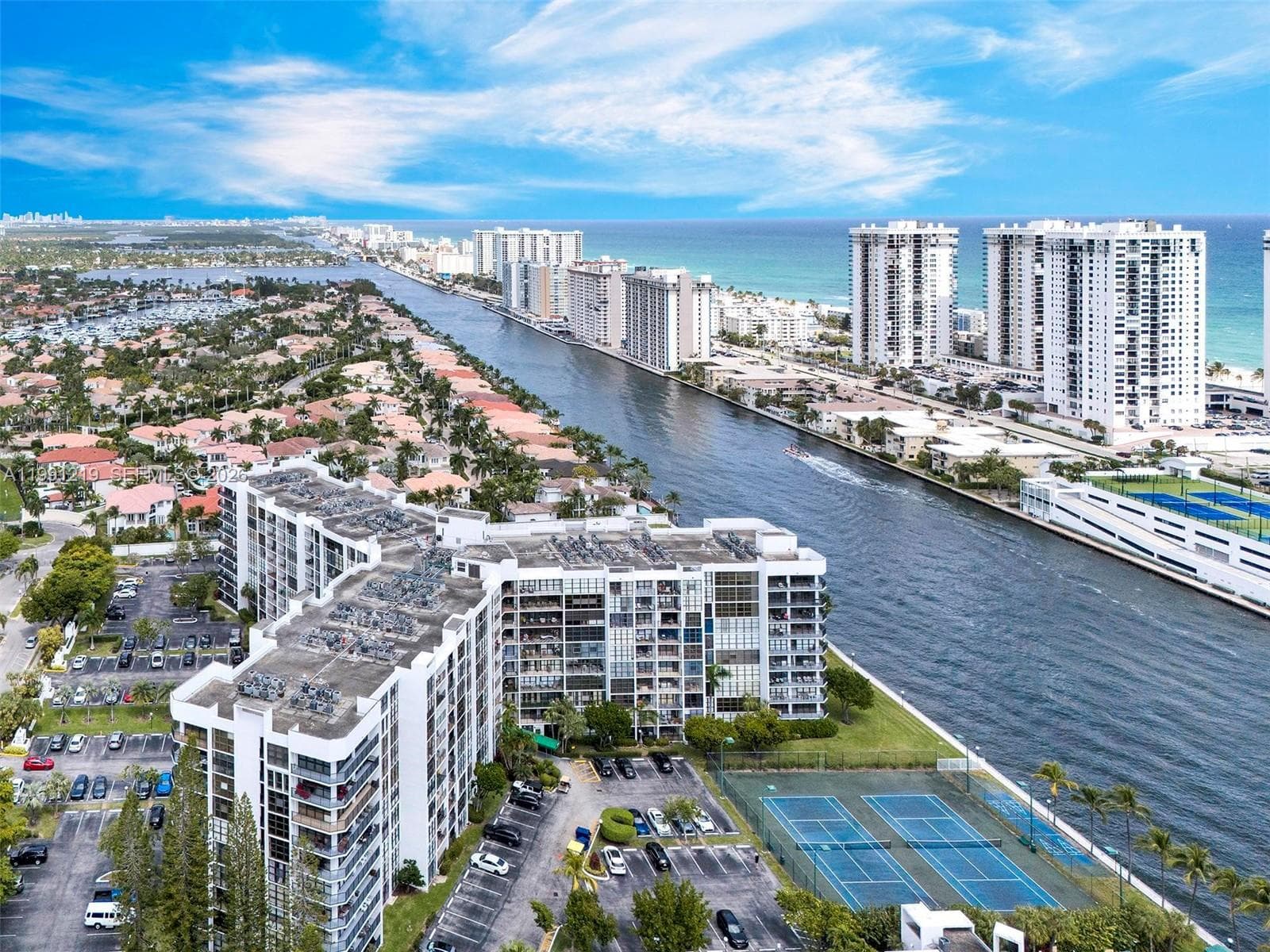 Oceanview Park Condo · #720 in Hallandale Beach - Photo 19